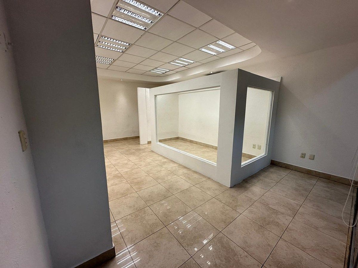 Sala Comercial em Ciudad Del Sol, Zapopan, foto 5 de 6
