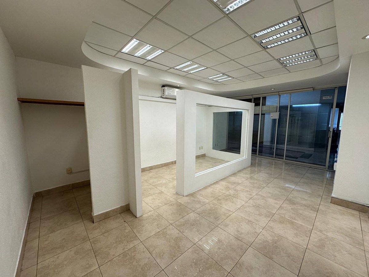 Sala Comercial em Ciudad Del Sol, Zapopan, foto 3 de 6