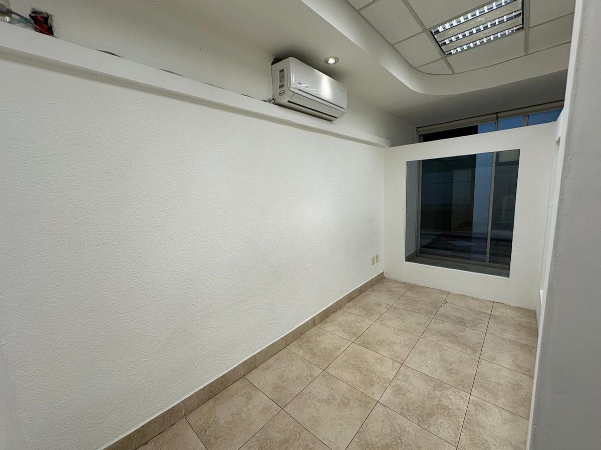 Sala Comercial em Ciudad Del Sol, Zapopan, foto 6 de 6