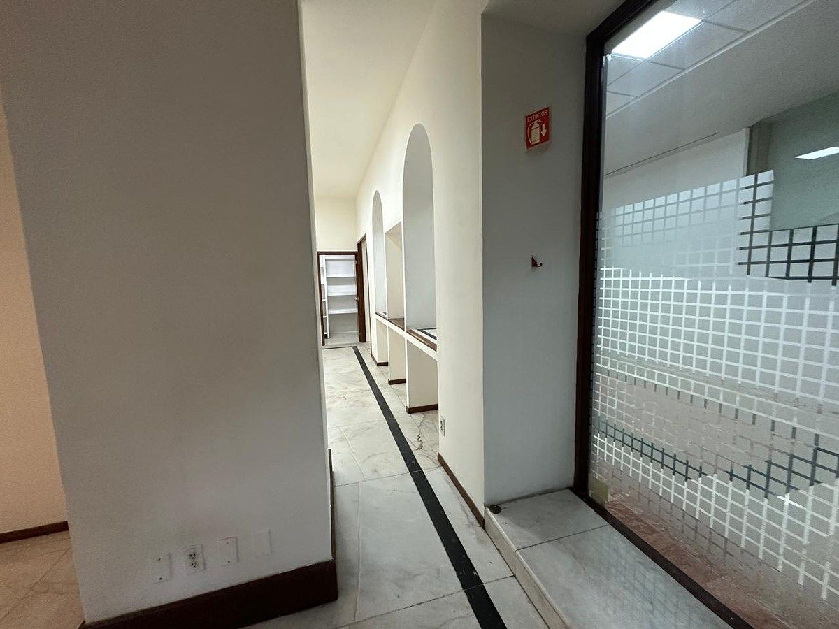 Sala Comercial em Ciudad Del Sol, Zapopan, foto 2 de 8