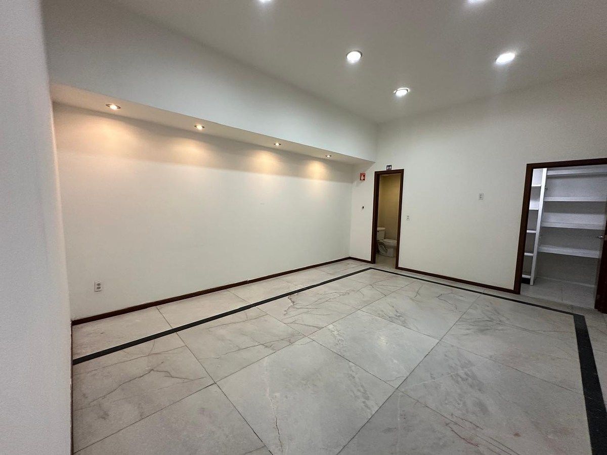 Sala Comercial em Ciudad Del Sol, Zapopan, foto 3 de 8