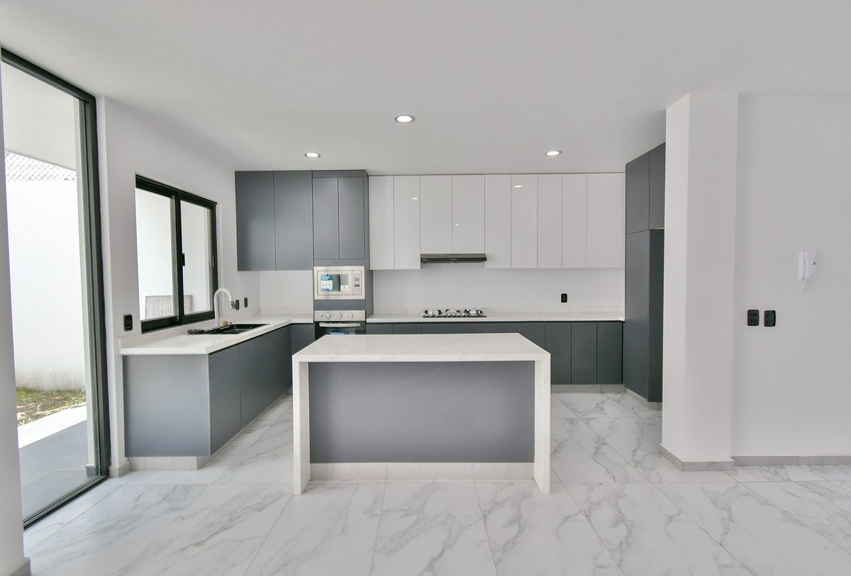 Residencia Contemporánea Coto Bastión Casa Fuerte en Venta - foto 1