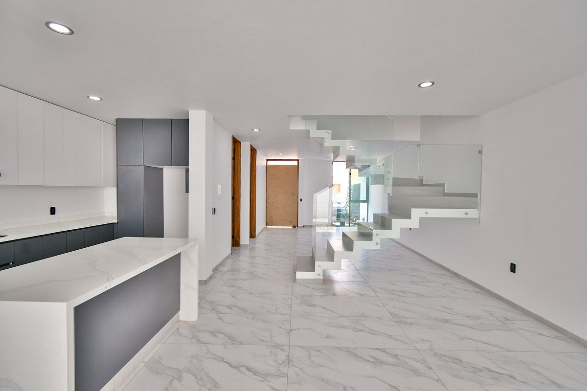 Residencia Contemporánea Coto Bastión Casa Fuerte en Venta - foto 2