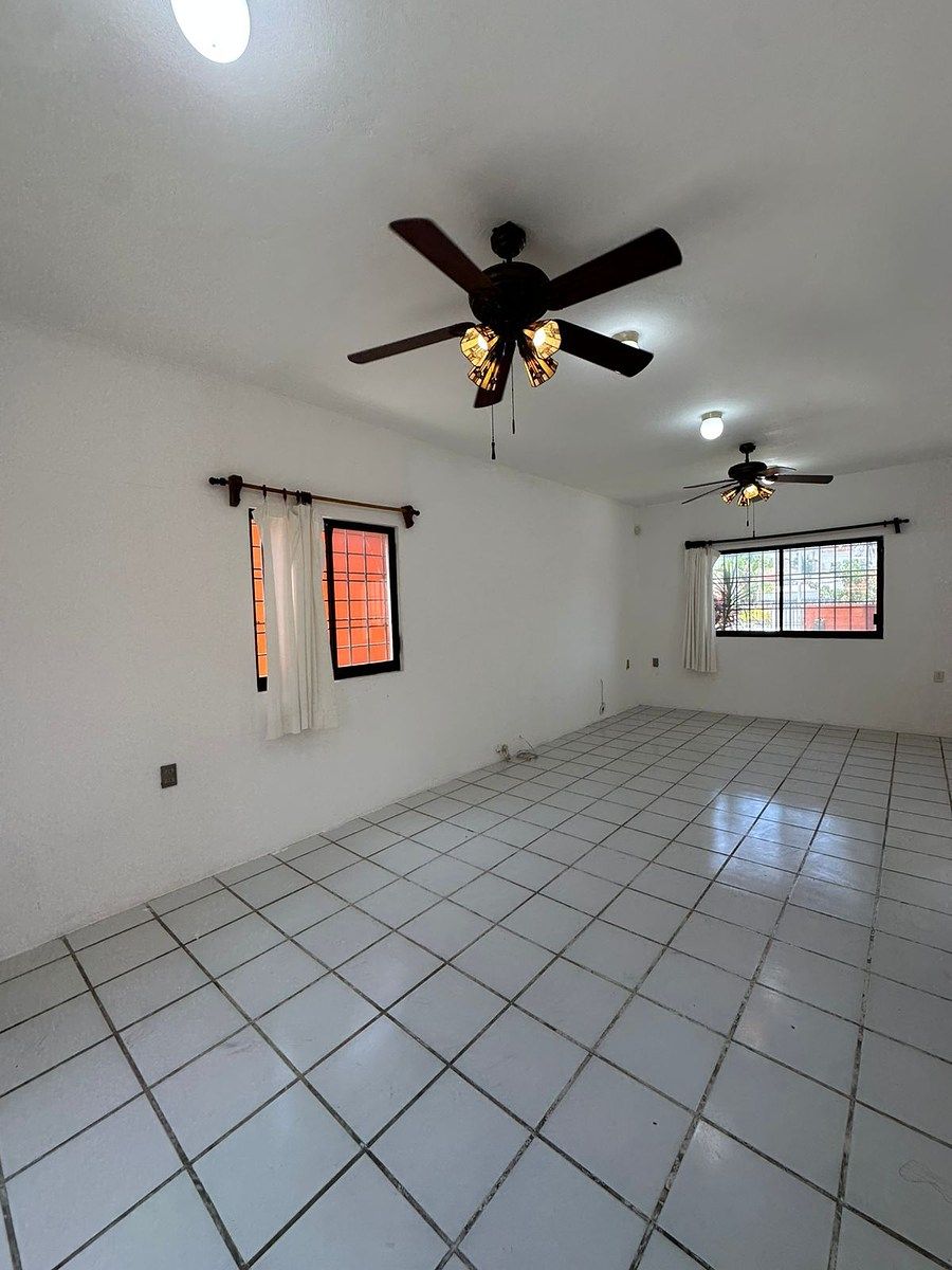 Casa para Alugar 3 Quartos Col. Miami, foto 1 de 6