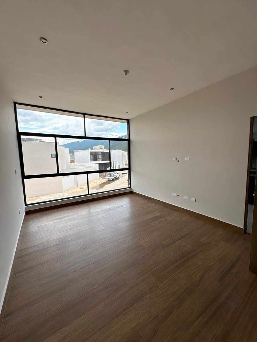 House in Los Cavazos, Santiago, photo 16 of 21