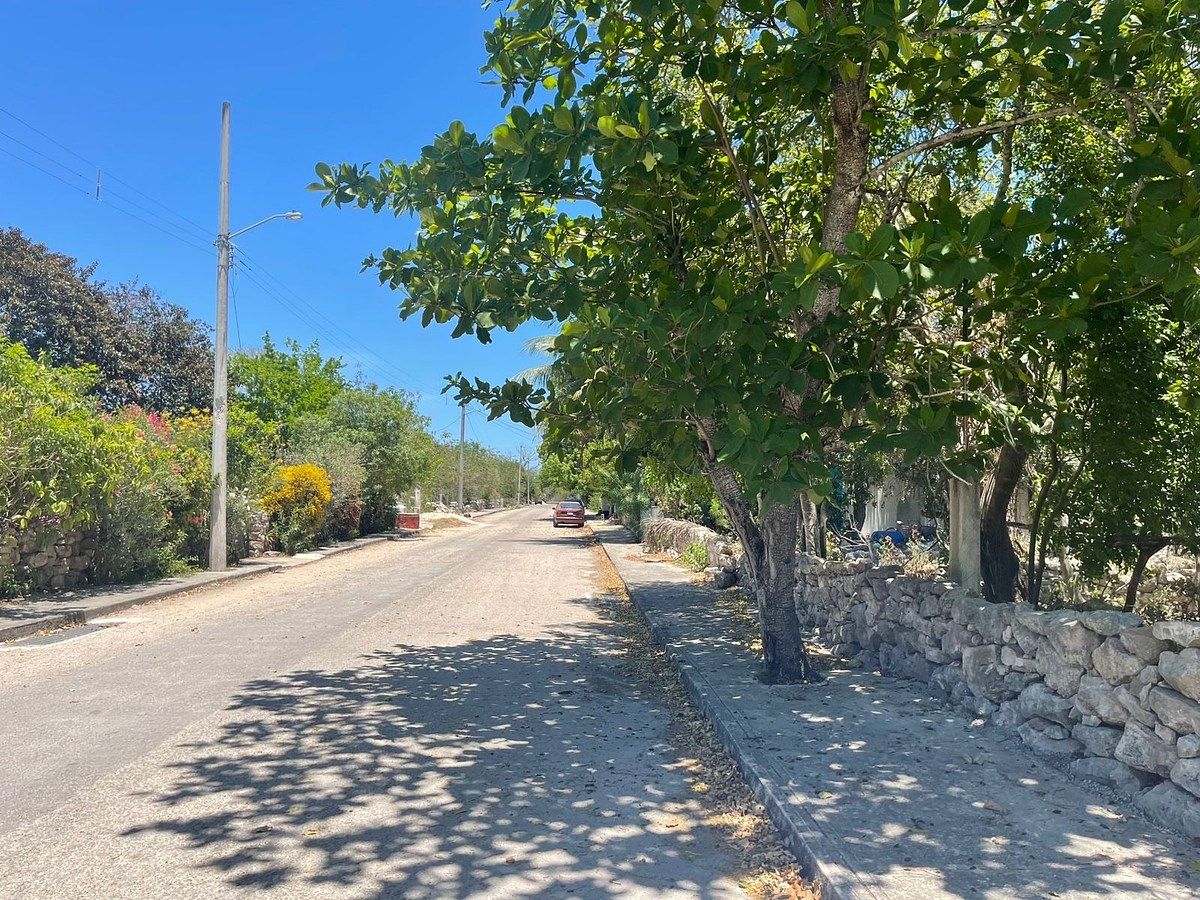 TERRENO À VENDA NA ZONA NORTE DE MÉRIDA. SAC NICTE, foto 1 de 3