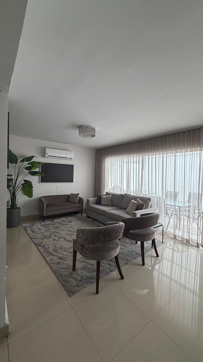 Casa en Cumbres Madeira, Monterrey, foto 4 de 21