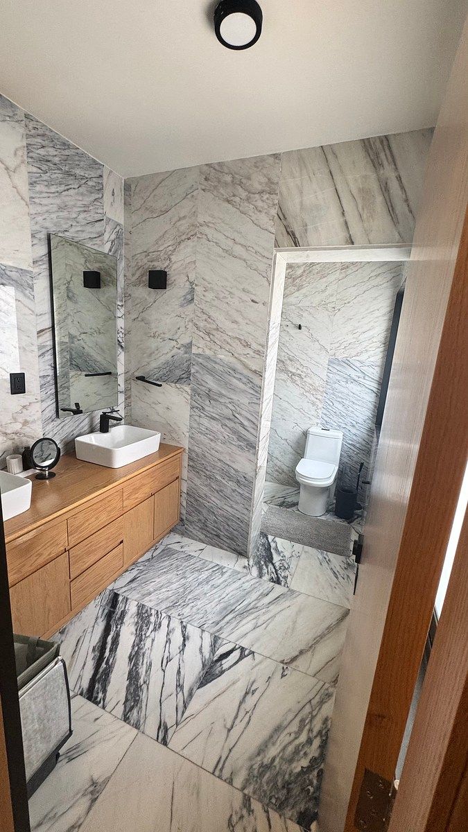 Baño ecamara principal, foto 5 de 17