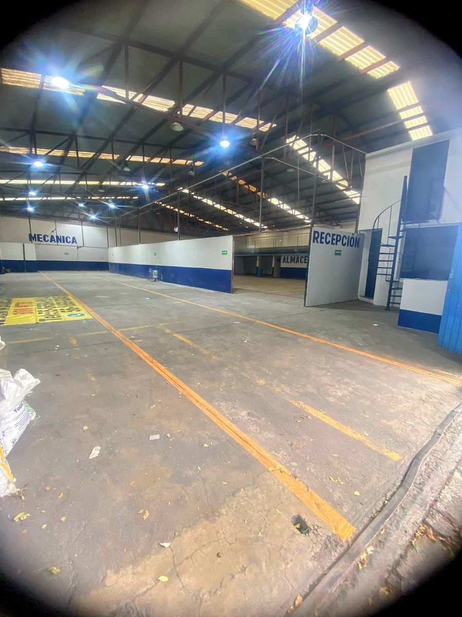 Bodega comercial en San Francisco Culhuacán Barrio de La Magdalena, Coyoacán, foto 10 de 13