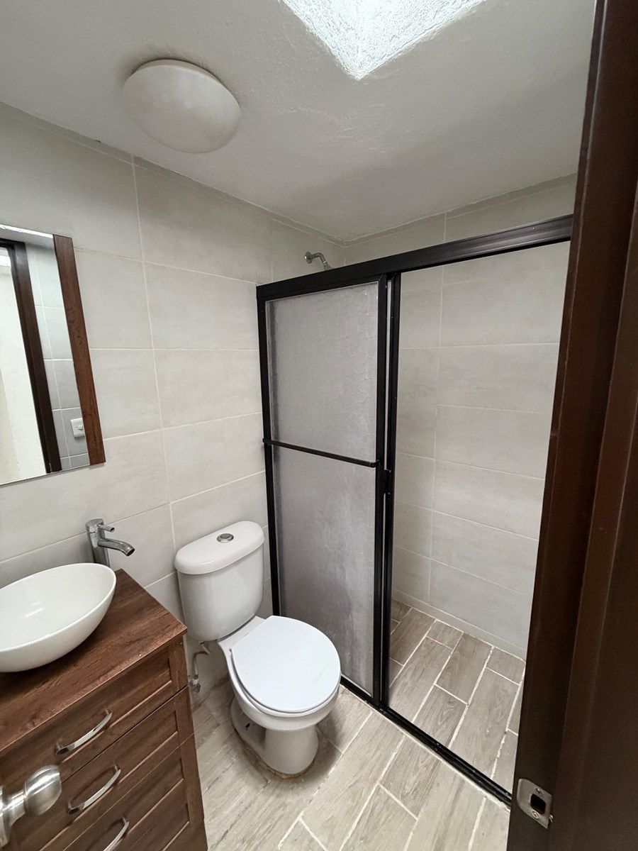 Casa em Lomas de Zapopan, Zapopan, foto 13 de 14