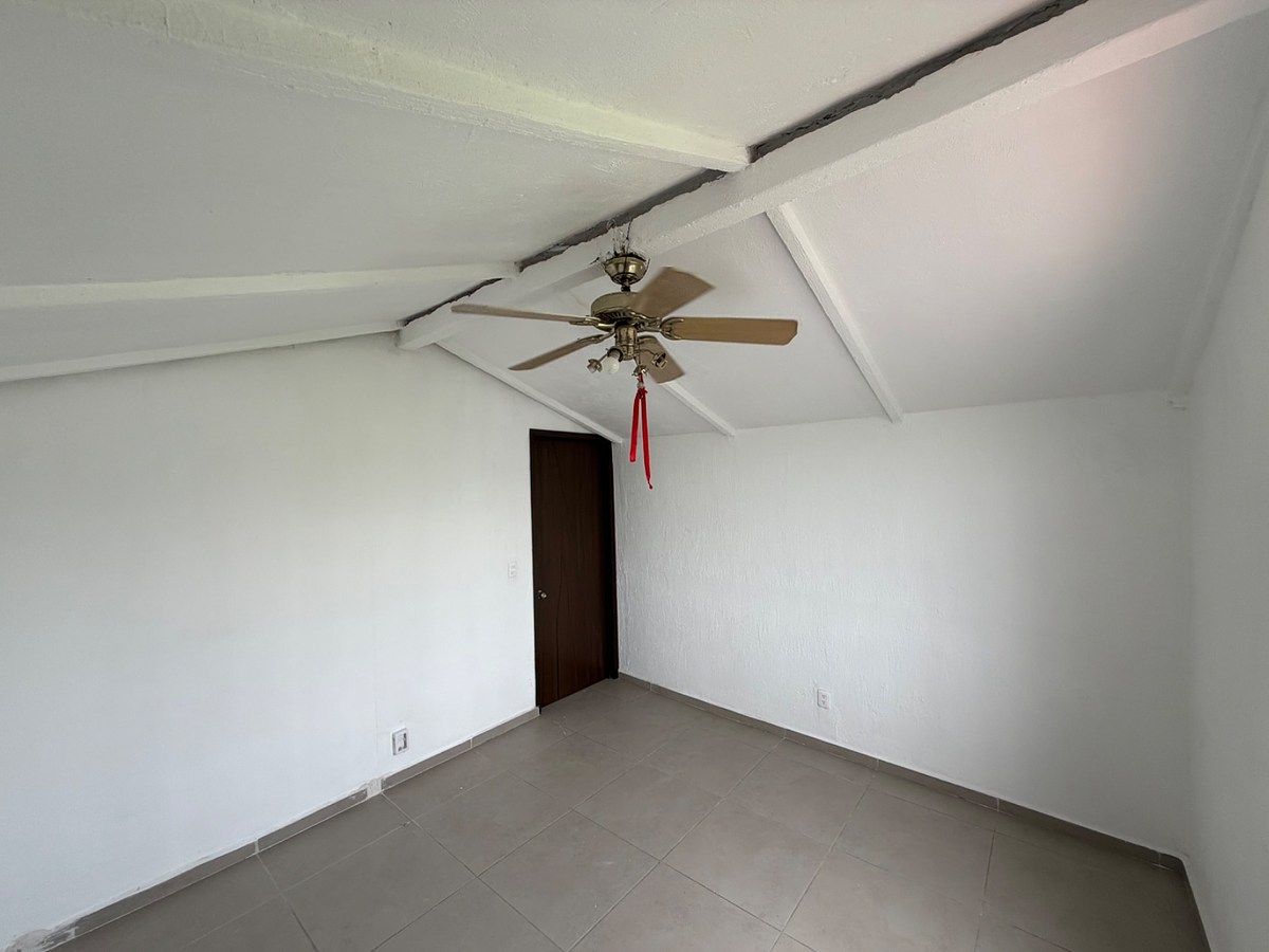 Casa em Lomas de Zapopan, Zapopan, foto 9 de 14