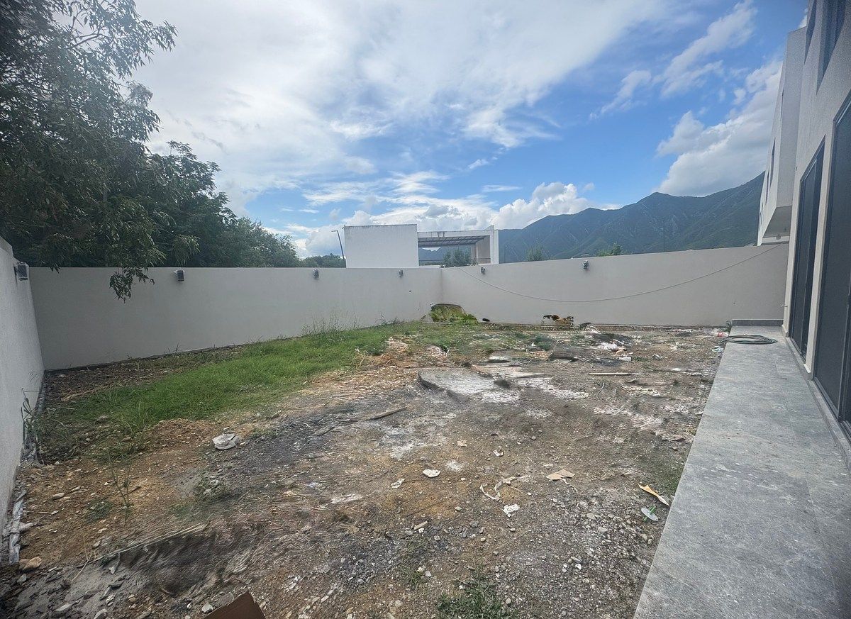 Casa em El Yerbaniz, Santiago, foto 9 de 22