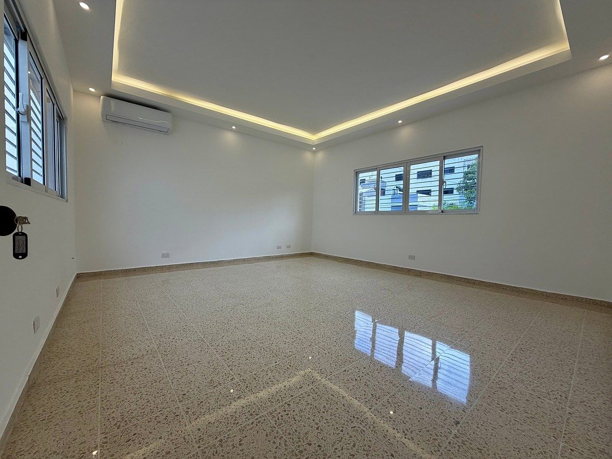 Casa en Viejo Arroyo Hondo, Santo Domingo Centro (Distrito Nacional), foto 11 de 21
