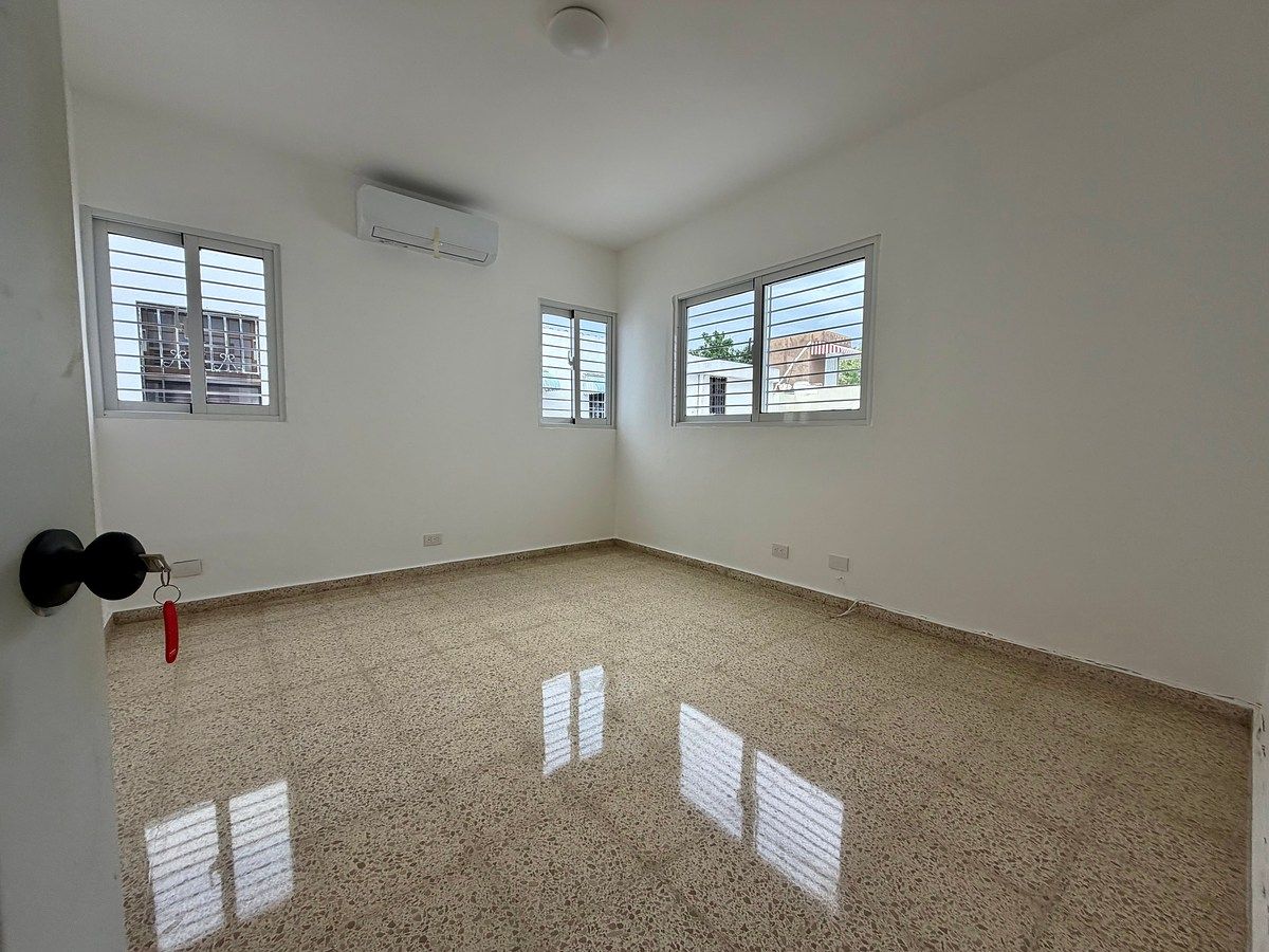 Casa en Viejo Arroyo Hondo, Santo Domingo Centro (Distrito Nacional), foto 15 de 21