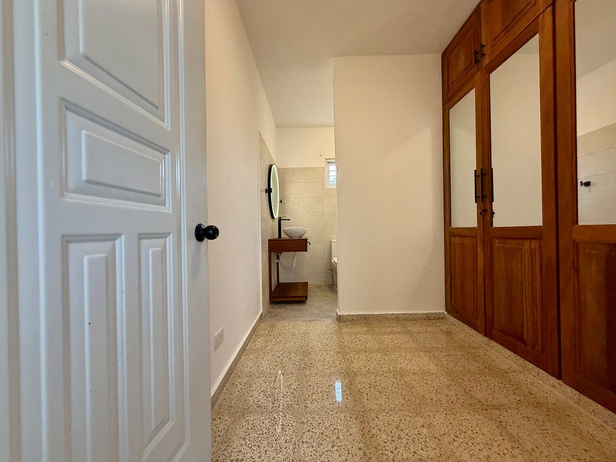 Casa en Viejo Arroyo Hondo, Santo Domingo Centro (Distrito Nacional), foto 14 de 21