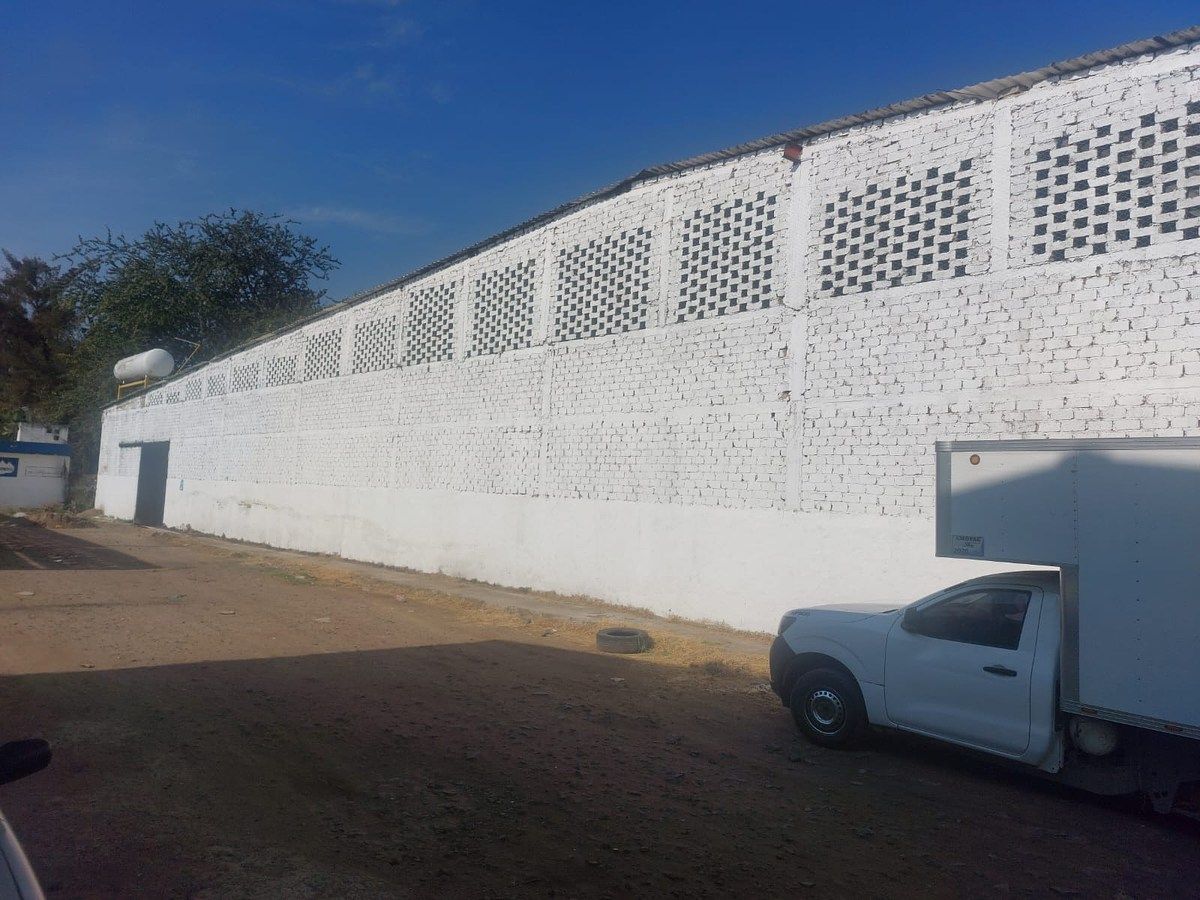BODEGA EN RENTA ZONA PERIFERICO SUR, foto 1 de 9