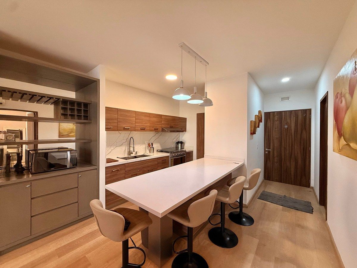 Spacious Apartment for Rent New South | Torre Vidal Serrano, photo 1 of 17