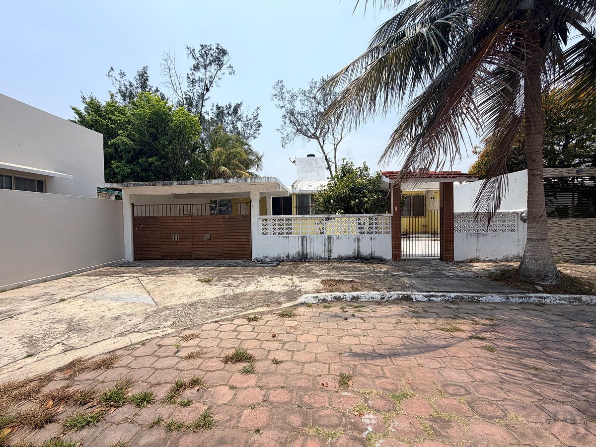 Casa en Petrolera (Heriberto Kehoe), Boca del Río, foto 3 de 26