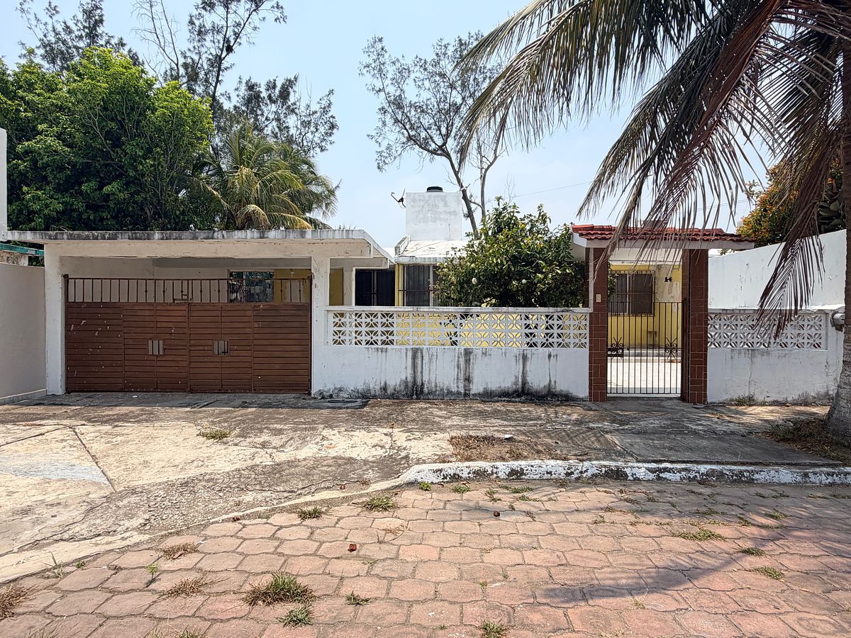 Casa en Venta Boca del Rio Veracruz Colonia La Petrolera, foto 1 de 26