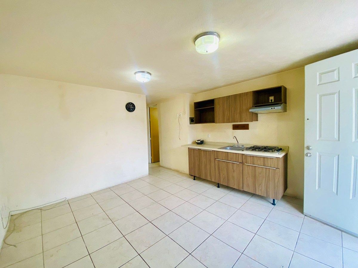 Departamento en Lomas del Paraíso 3a. Sección, Guadalajara, foto 5 de 15