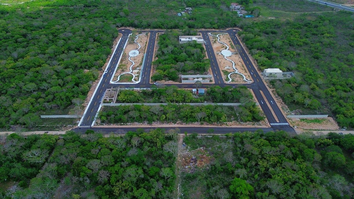 Lot in Conkal, Conkal, photo 3 of 3