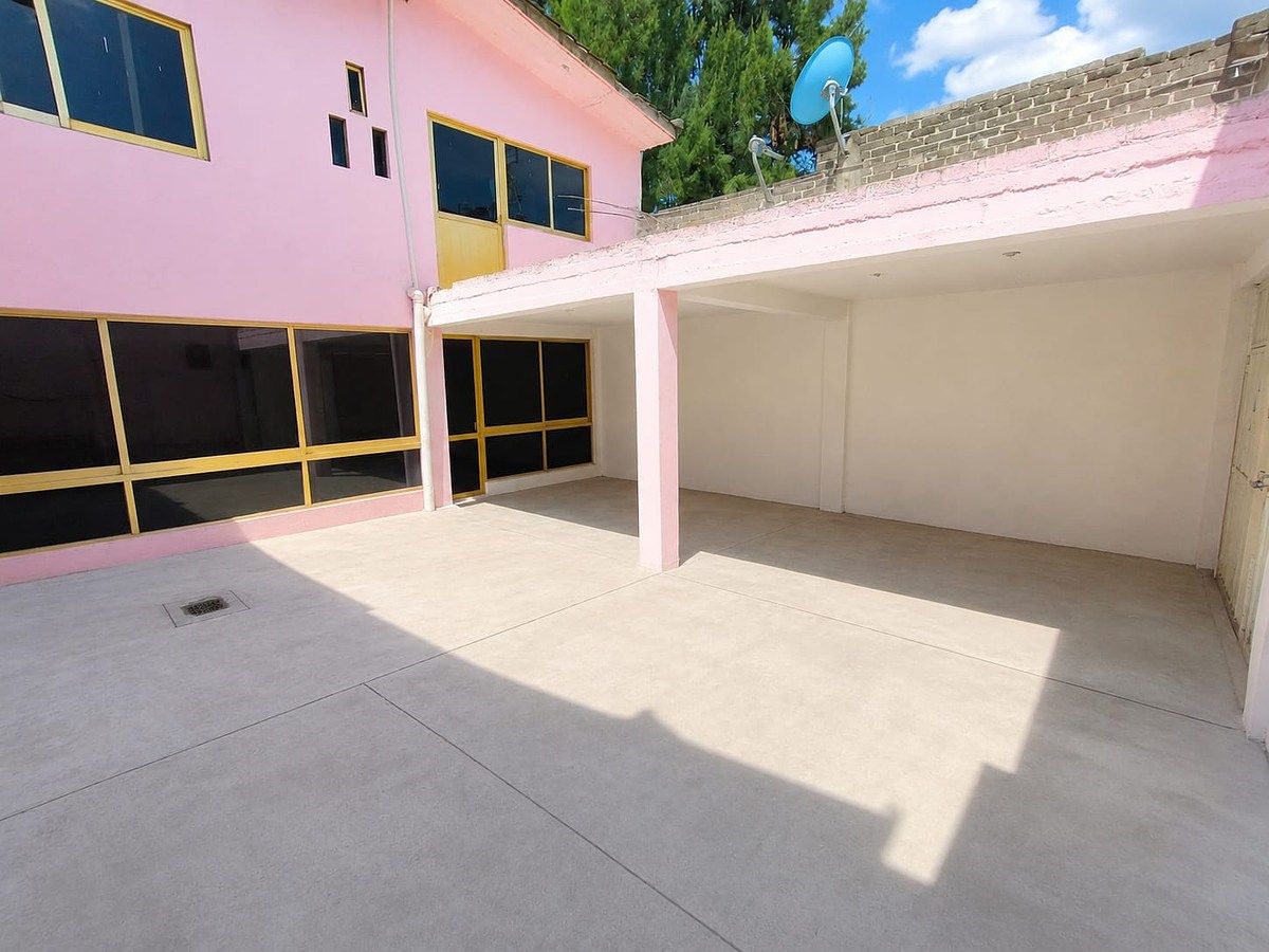 Casa para alugar para escritório com armazém, foto 1 de 16