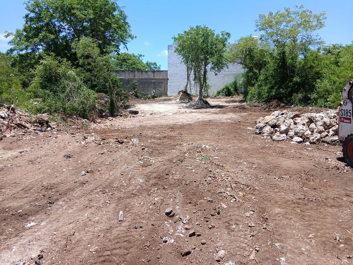 TERRENO PRONTO PARA CONSTRUIR DENTRO DA CIDADE AO NORTE DE MÉRIDA, foto 1 de 1