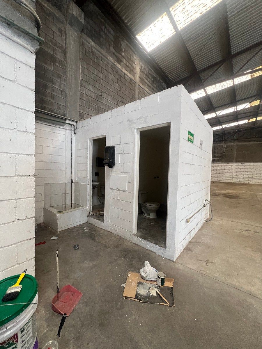 Commercial Storage Unit in Villa San Antonio, Guadalupe, photo 7 of 13