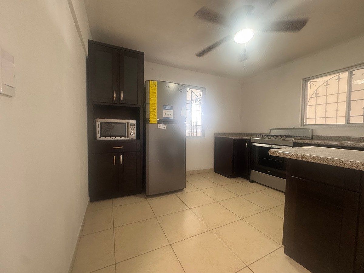 Casa en Residencial La Española, Monterrey, foto 13 de 19