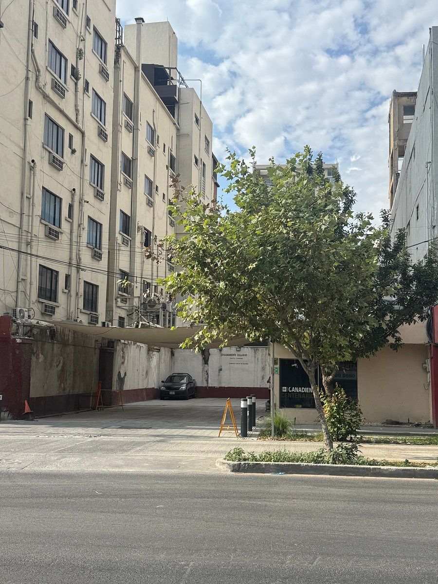 Local en RENTA Centro de Mty - ubicación privilegiada, foto 1 de 12