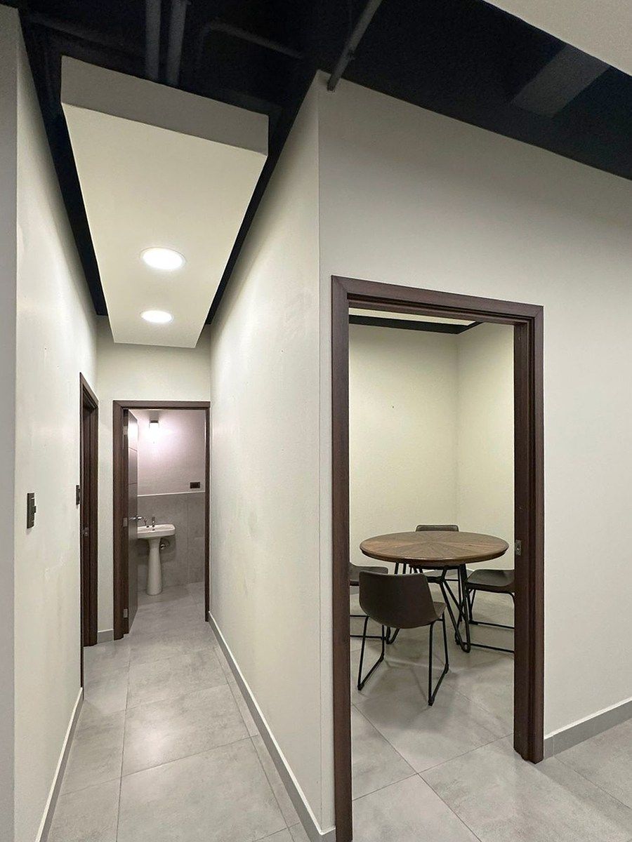 Oficina / Torre Muxbal / 93.50m² - Image 3