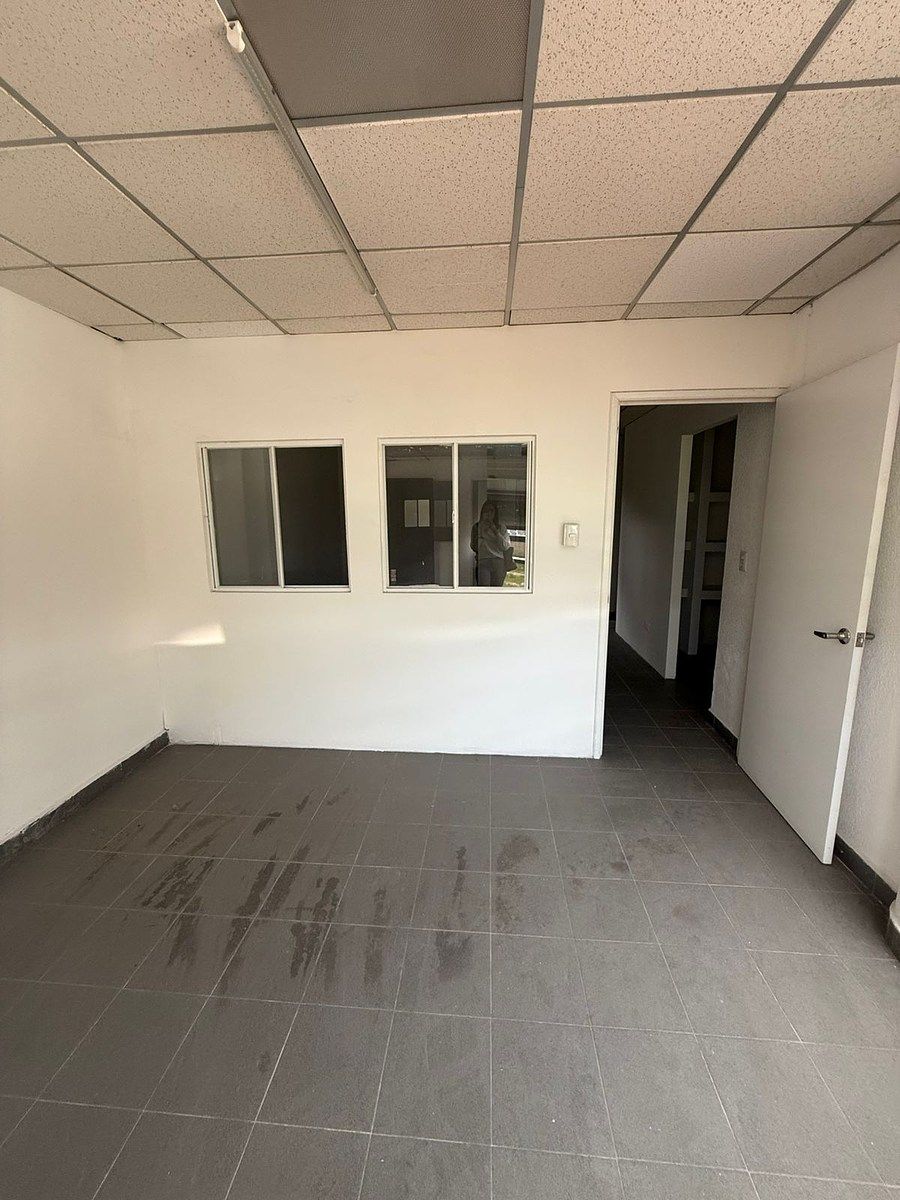 Sala Comercial em Villas del Sol, Querétaro, foto 12 de 15