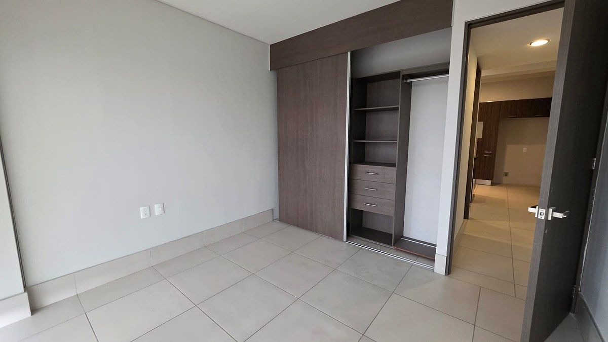 Hab secundaria sin muebles, foto 11 de 19