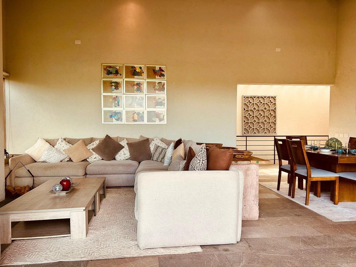 House in Gated Community in Centro, Valle de Bravo, photo 10 of 36