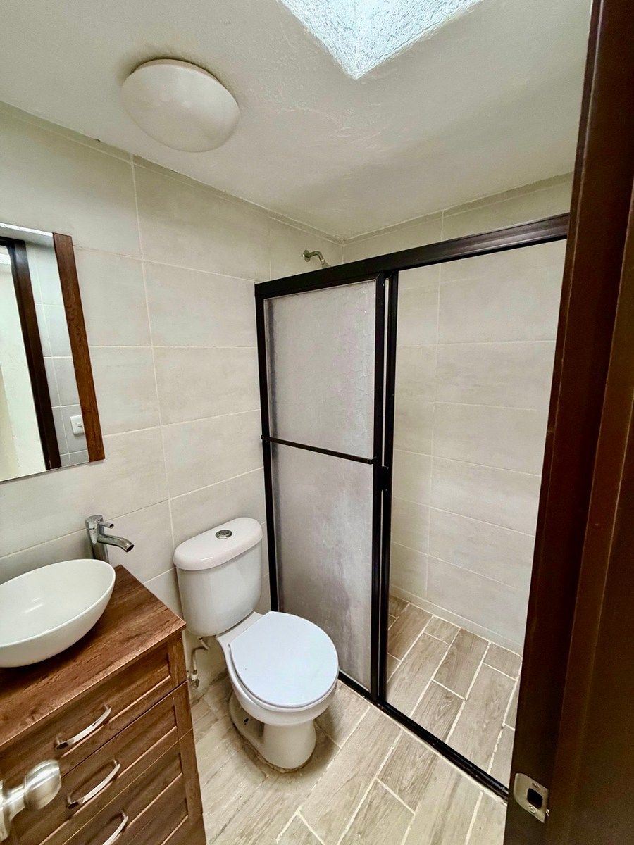 Casa em Lomas de Zapopan, Zapopan, foto 7 de 11
