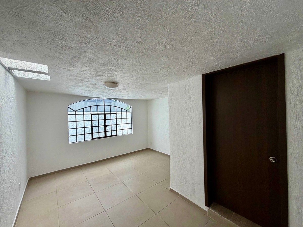Casa em Lomas de Zapopan, Zapopan, foto 8 de 11
