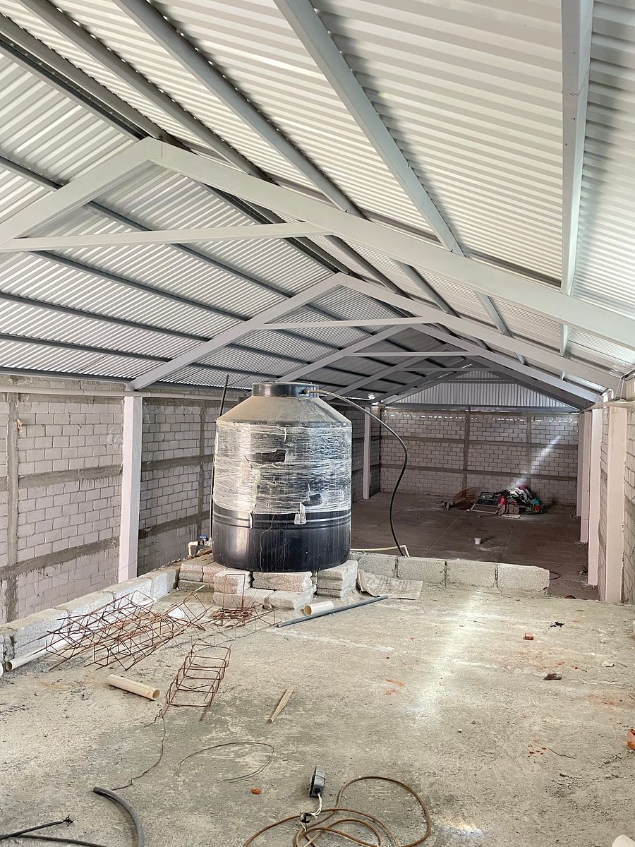 Commercial Storage Unit in Santa María la Calera, Mineral de la Reforma, photo 8 of 14