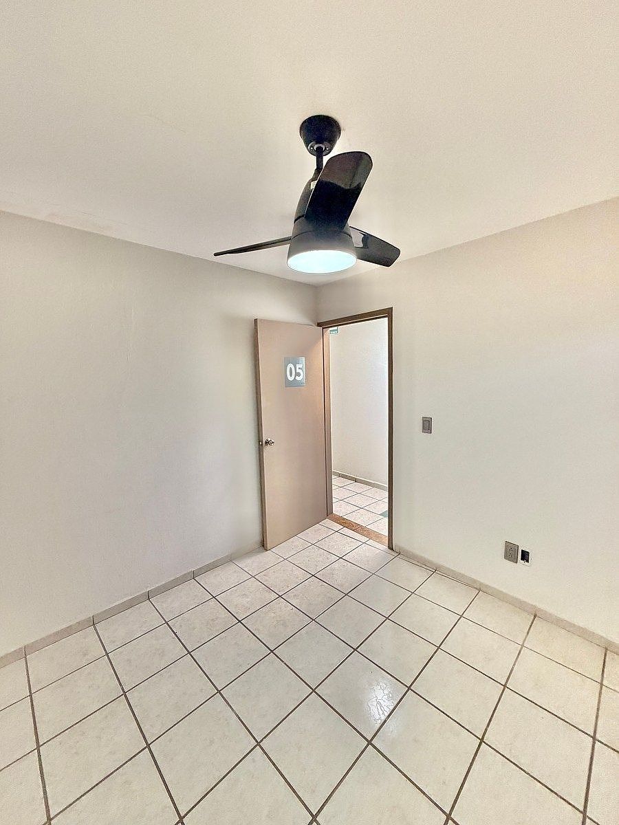 Sala Comercial em San Andrés, Guadalajara, foto 18 de 26