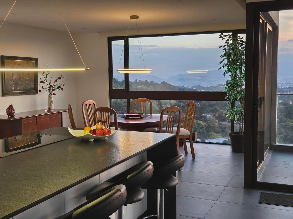 Penthouse en Venta San Lazaro con magnifica Vista a la Ciudad - Image 3