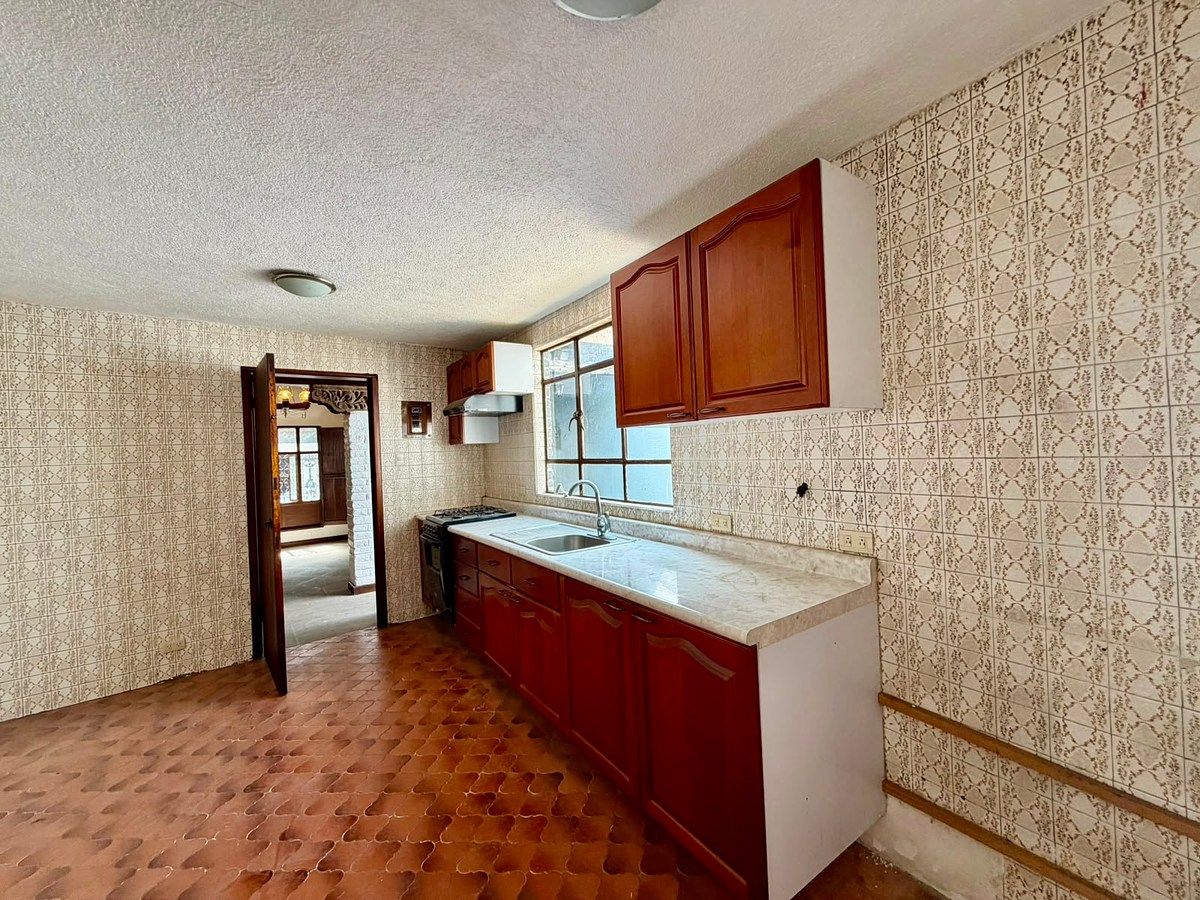 House with Commercial Use in Lomas Altas, Miguel Hidalgo, photo 6 of 28