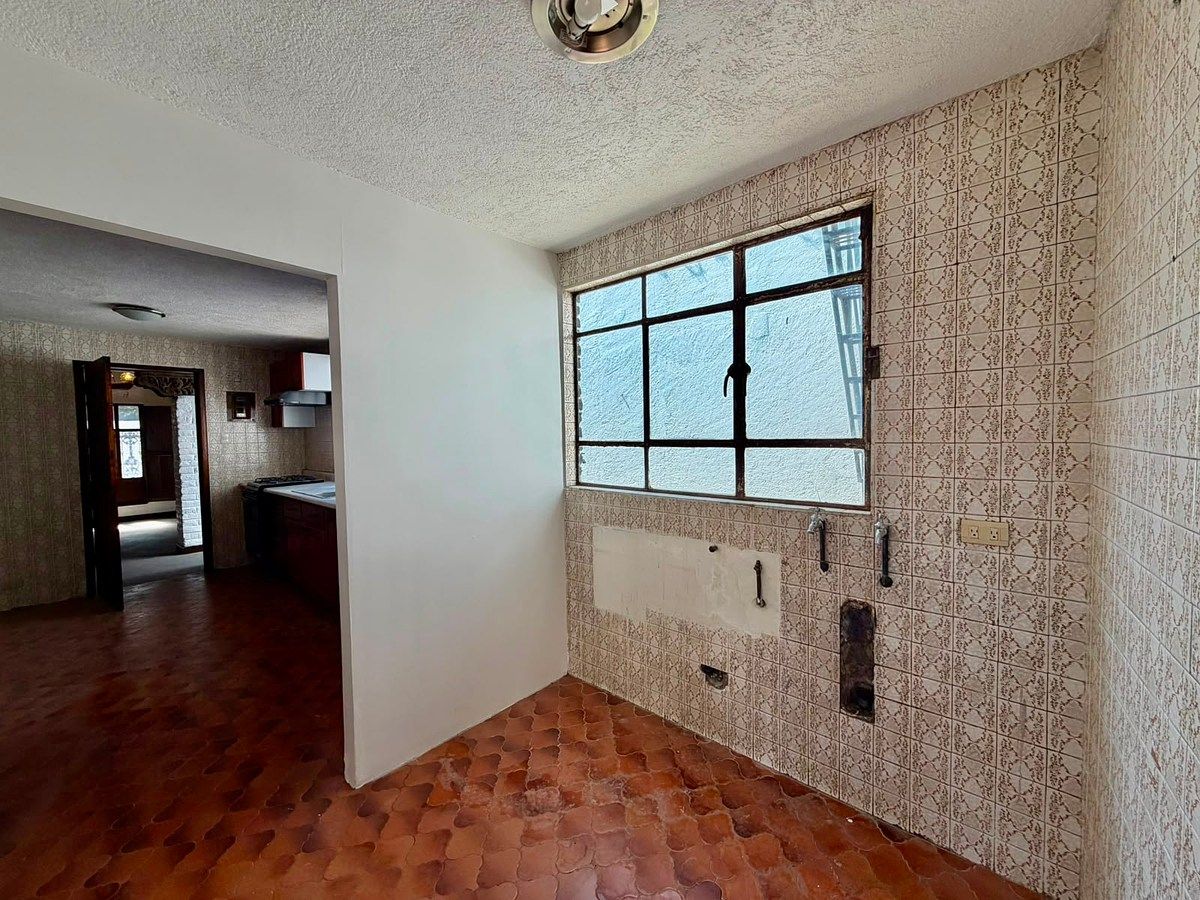 House with Commercial Use in Lomas Altas, Miguel Hidalgo, photo 8 of 28