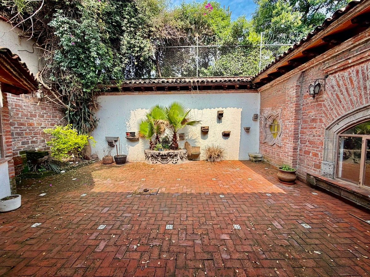 House with Commercial Use in Lomas Altas, Miguel Hidalgo, photo 19 of 28