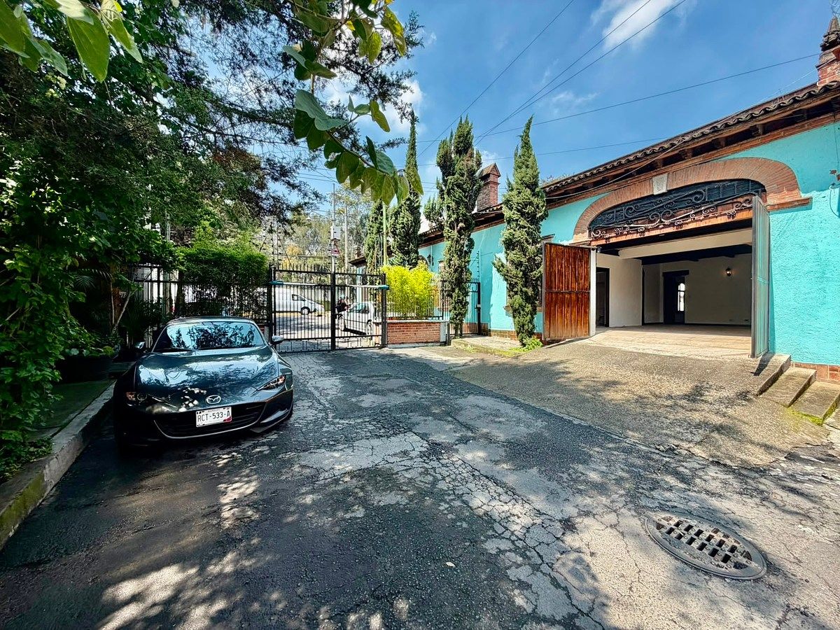 House with Commercial Use in Lomas Altas, Miguel Hidalgo, photo 27 of 28
