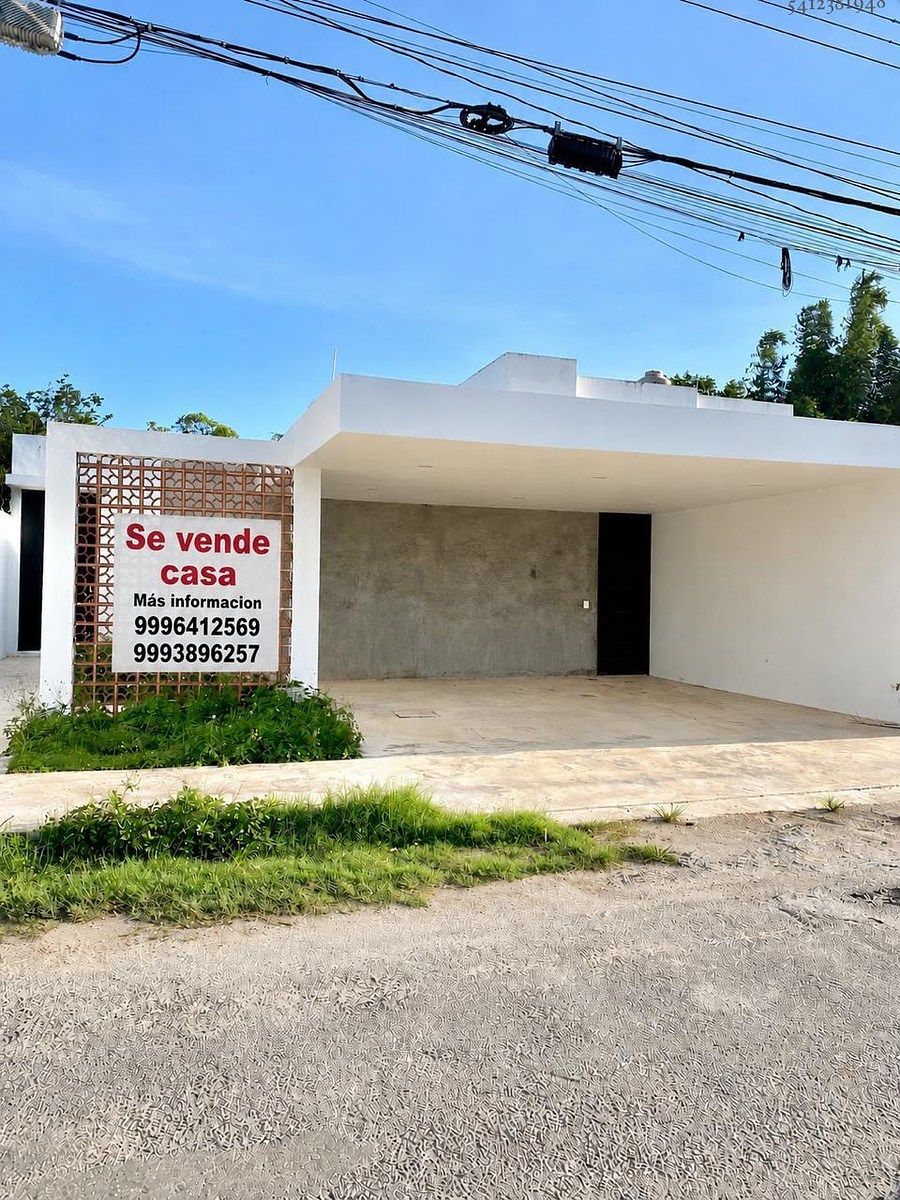Casa Con estilo unico en CONKAL, foto 1 de 24