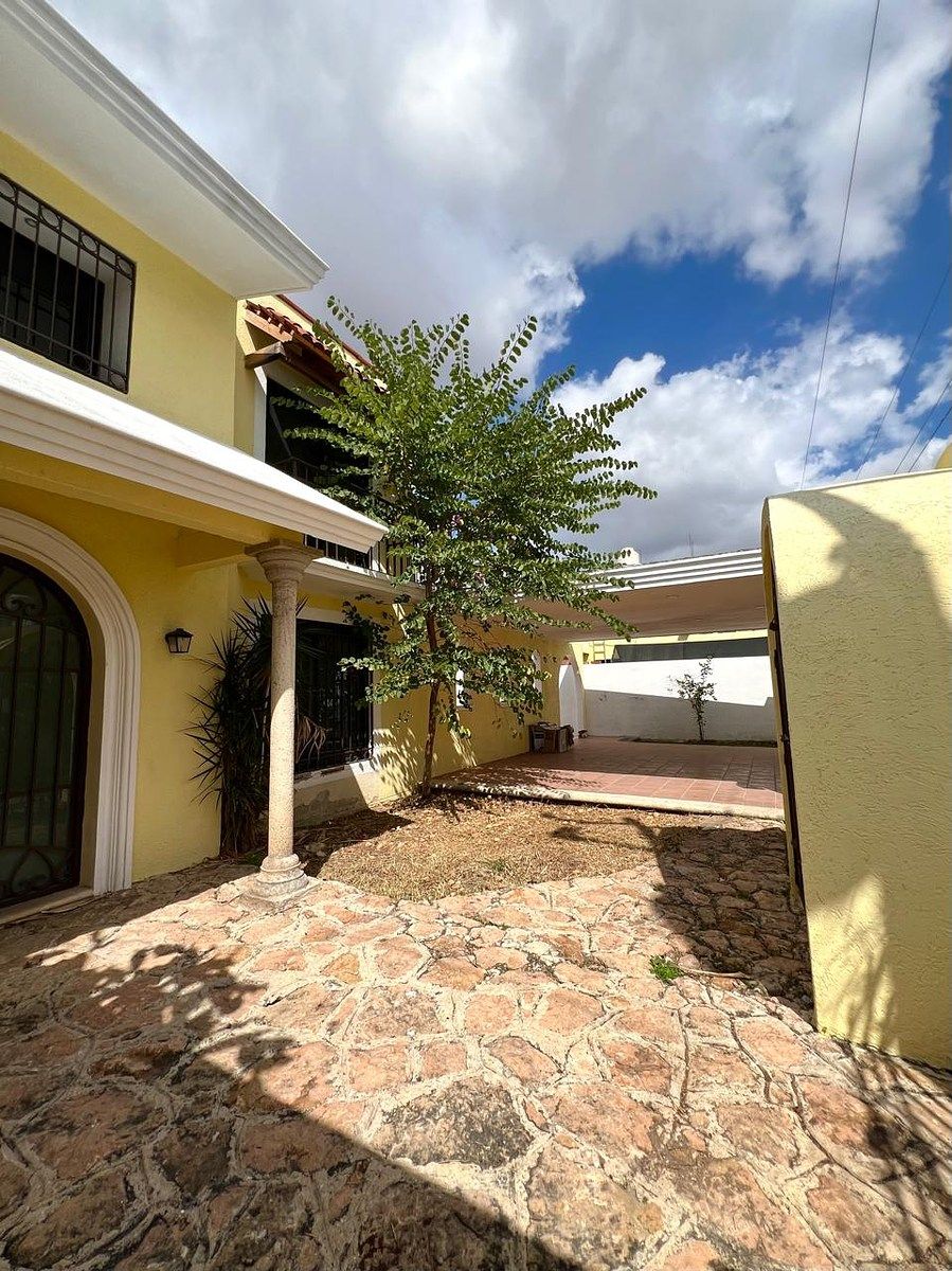 Casa en Francisco de Montejo, Mérida, foto 2 de 37