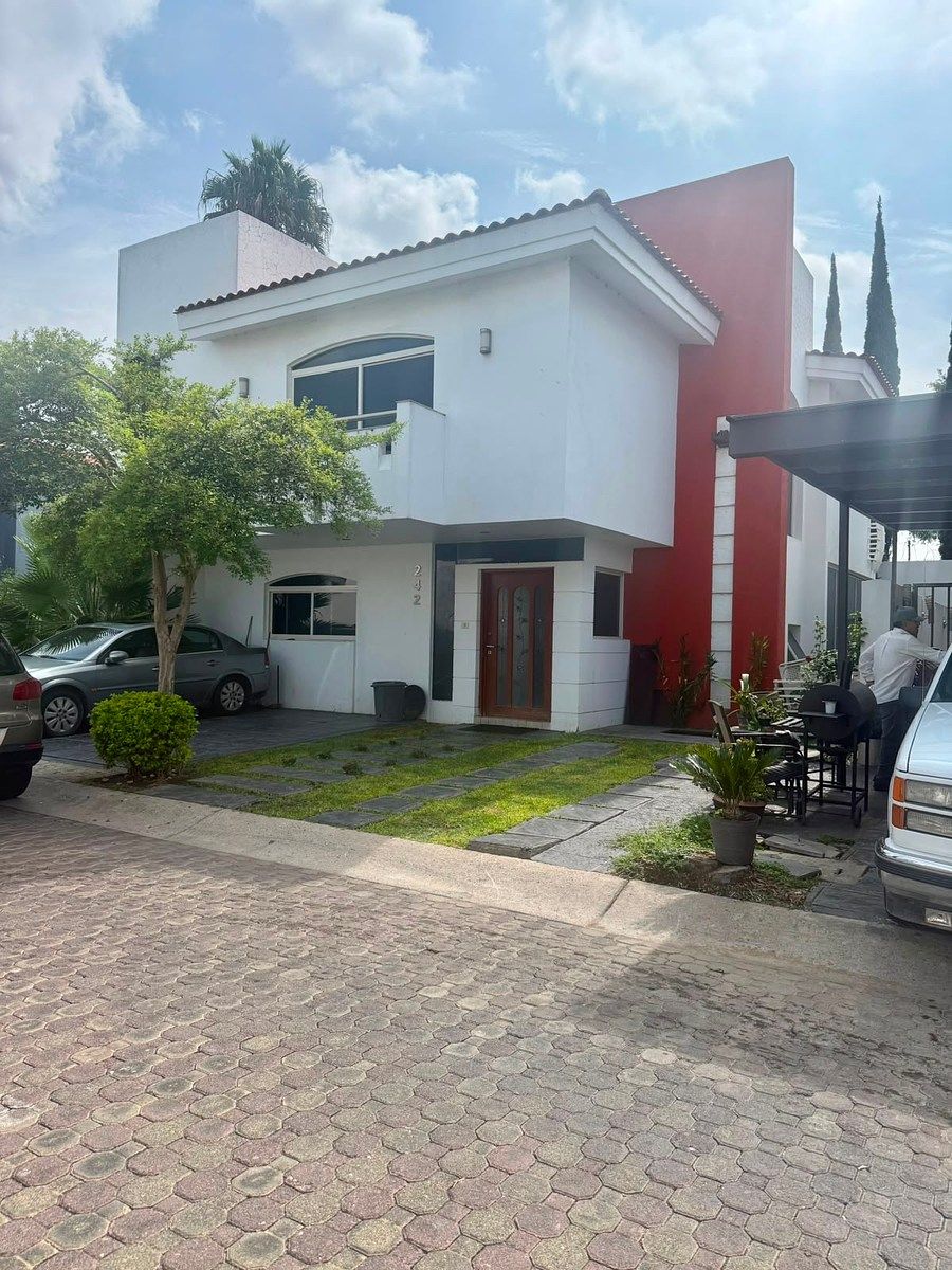 VENDA CASA JARDIM REAL COTO 5, foto 1 de 17