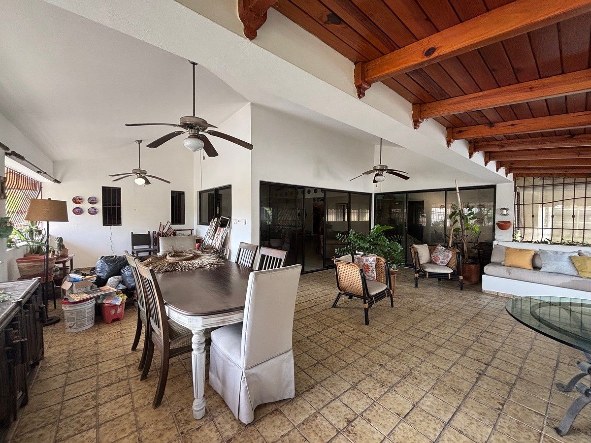 Casa en Los Cacicazgos, Santo Domingo Centro (Distrito Nacional), foto 3 de 25