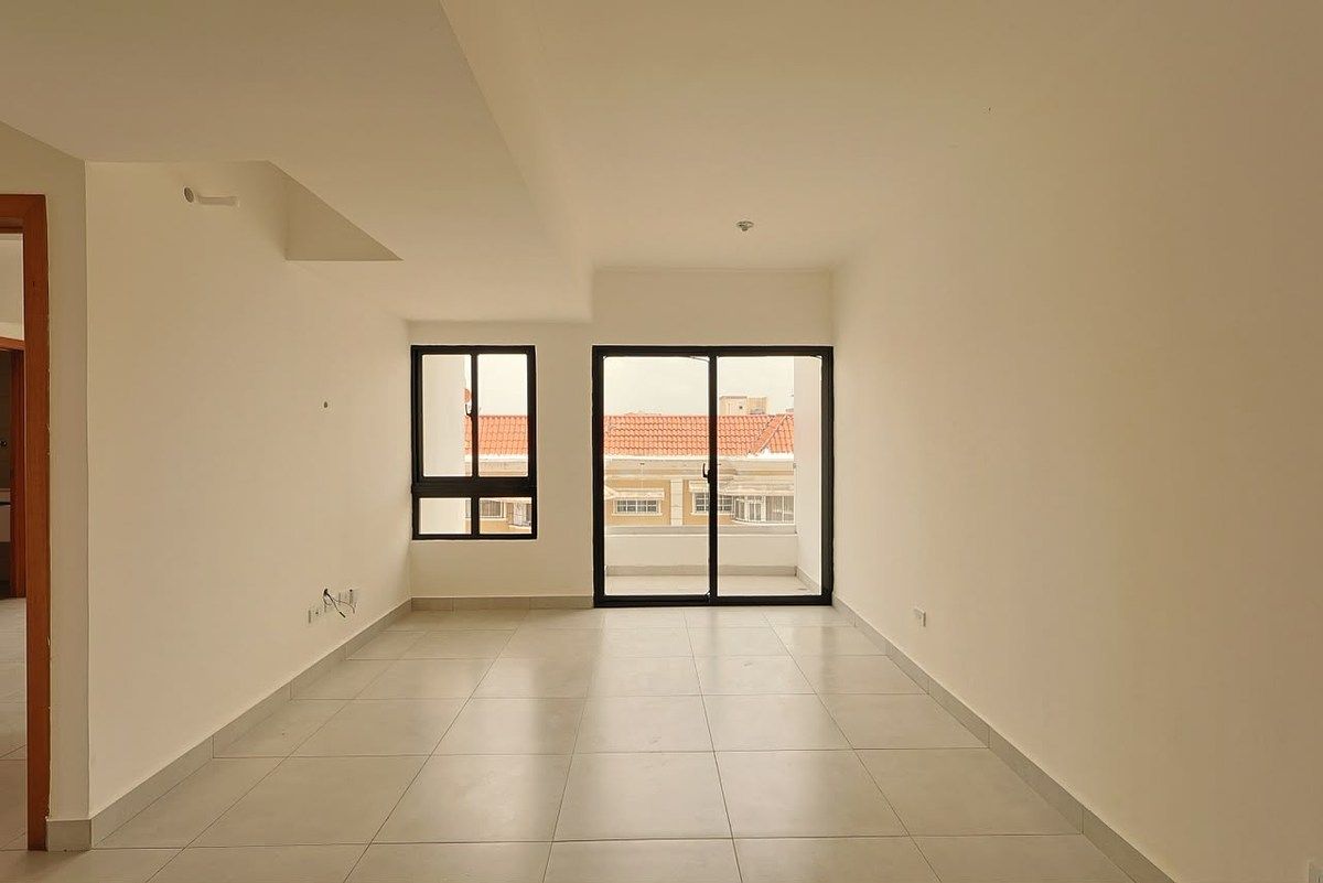 🏡 Apartamento en Venta en Evaristo Morales ✨, foto 1 de 16
