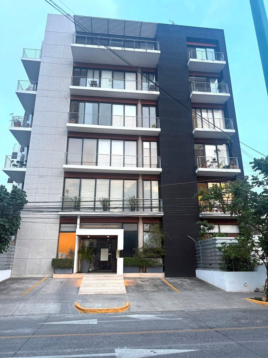 Apartment in Country Club, Guadalajara, photo 2 of 26
