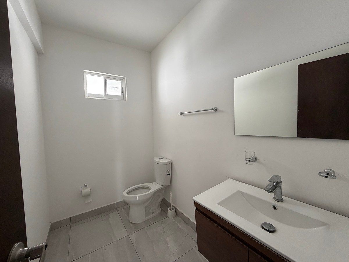 House in Cumbres Santa Clara 3er Sector, Monterrey, photo 4 of 15